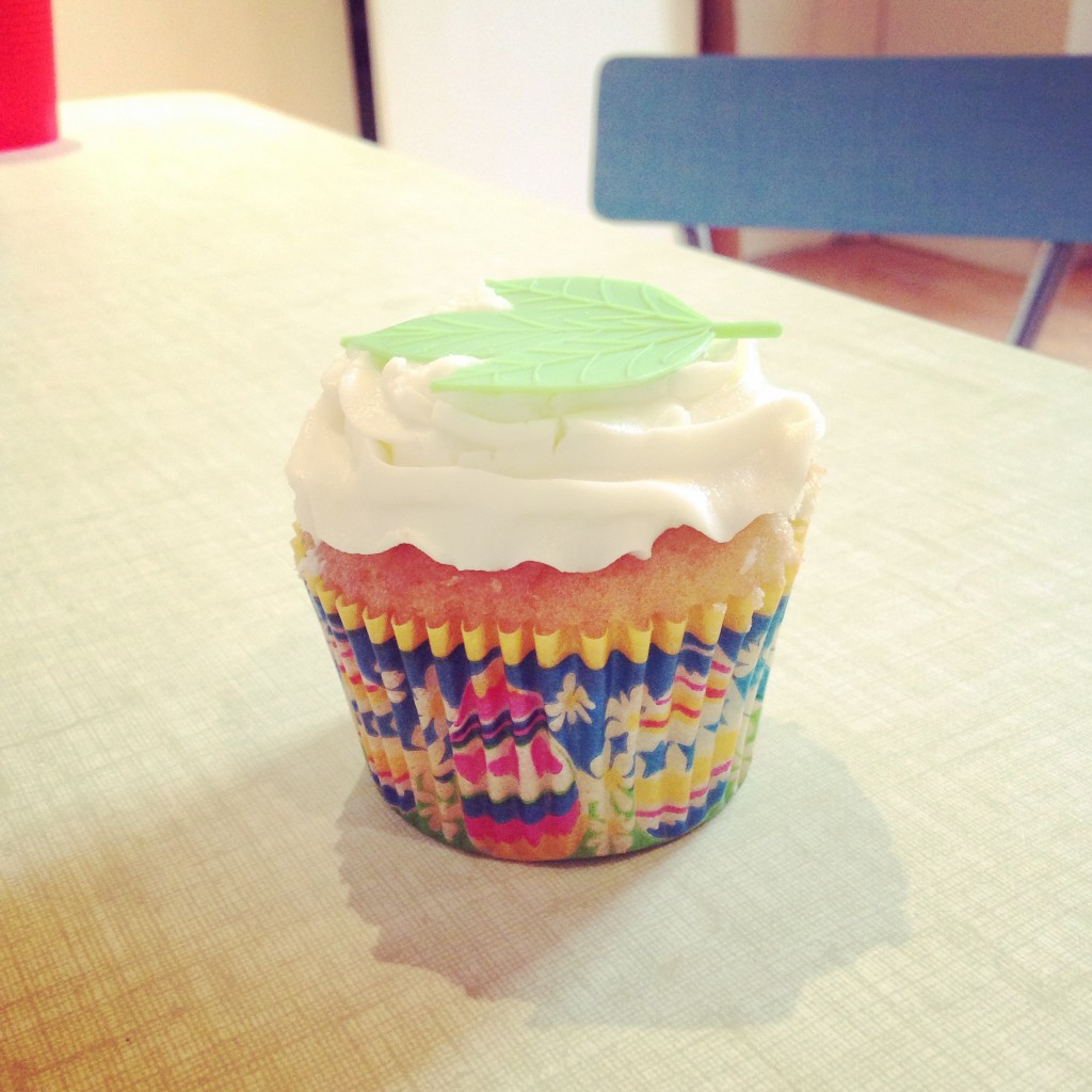easter cupcake leaf baran